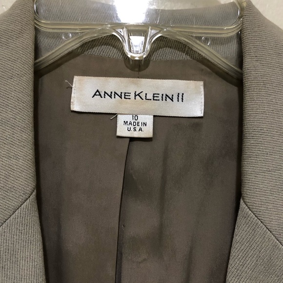 Anne Klein Jackets & Blazers - Anne Klein Blazer